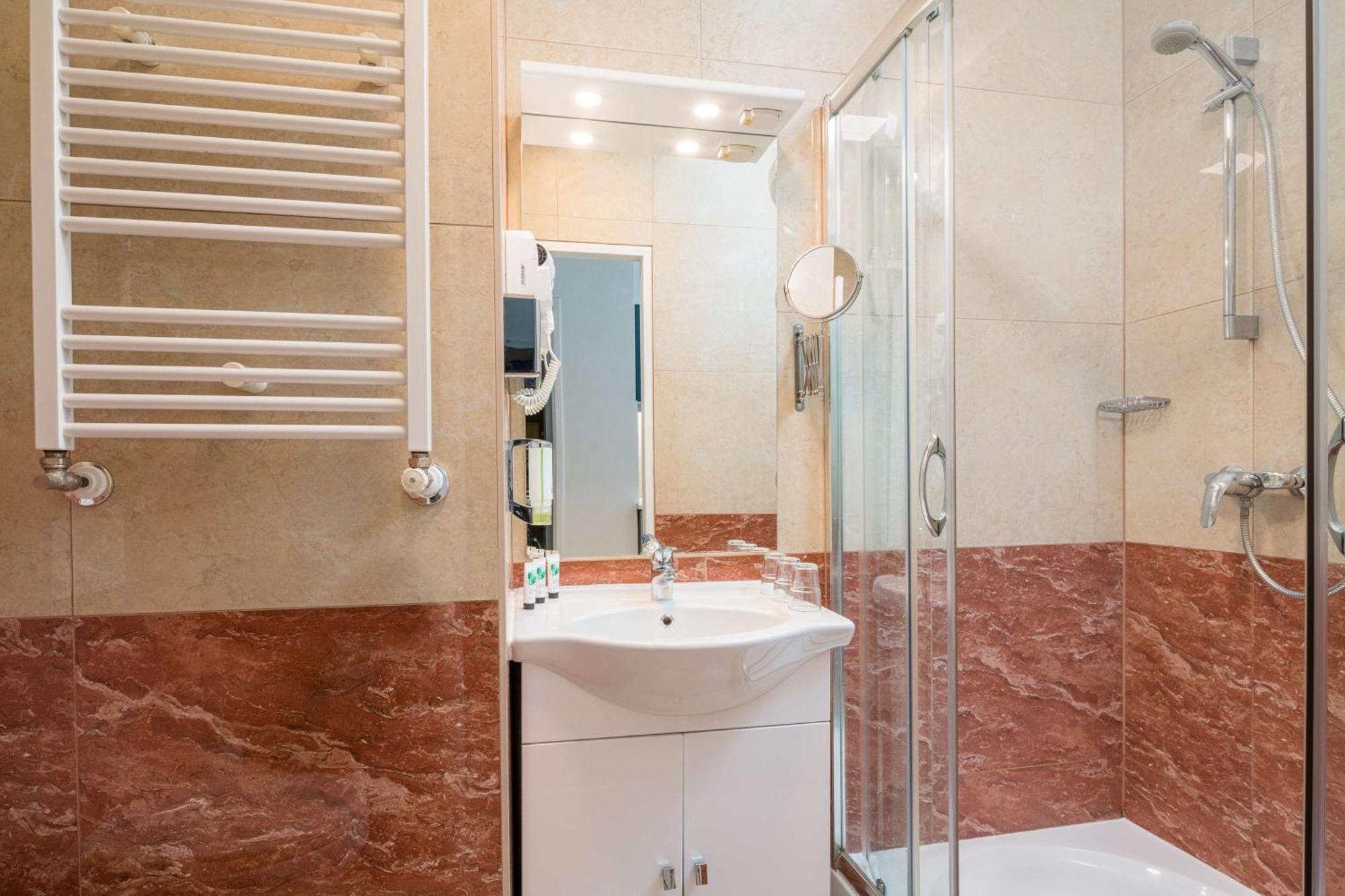 Western Celebrity Aparthotel Wenen